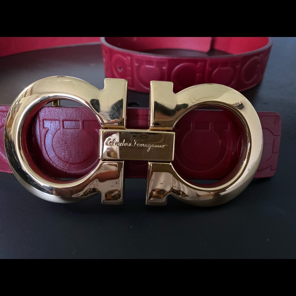 Salvatore Ferragamo belt